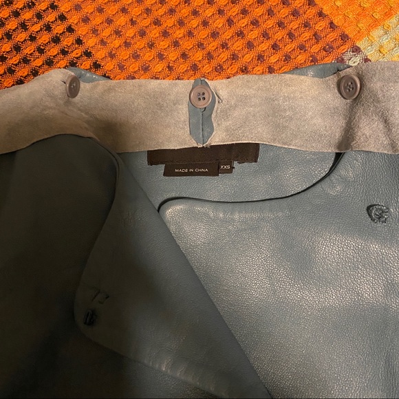 BCBGMaxAzria Fitted Leather Jacket - Gorgeous Color NWOT - Picture 4 of 12